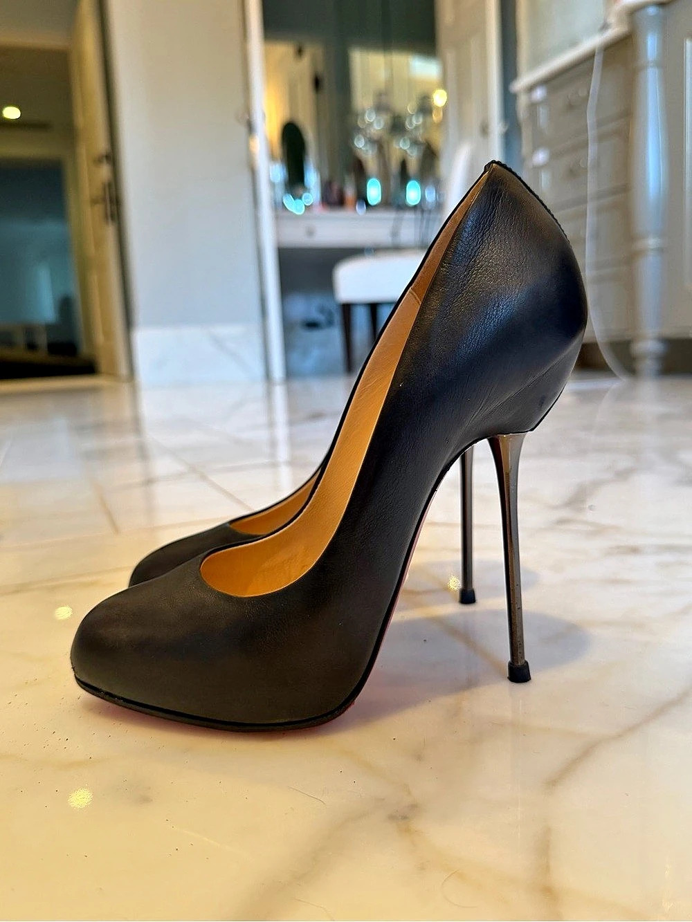 Christian Louboutin New Simple Pump 120 Black & Red EU 37